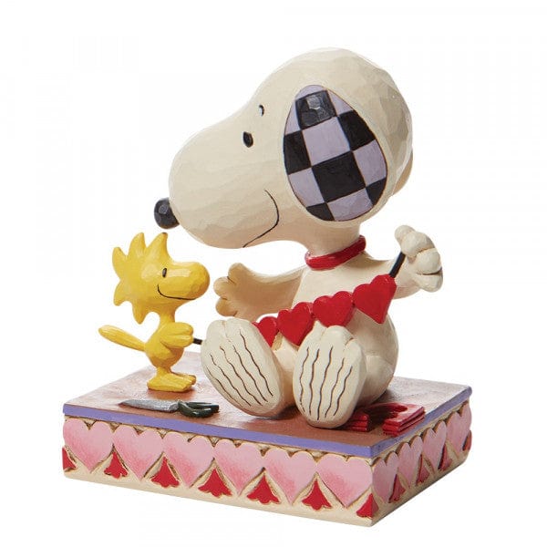 Snoopy with Hearts Garland Figurine By Jim Shore - Image 4